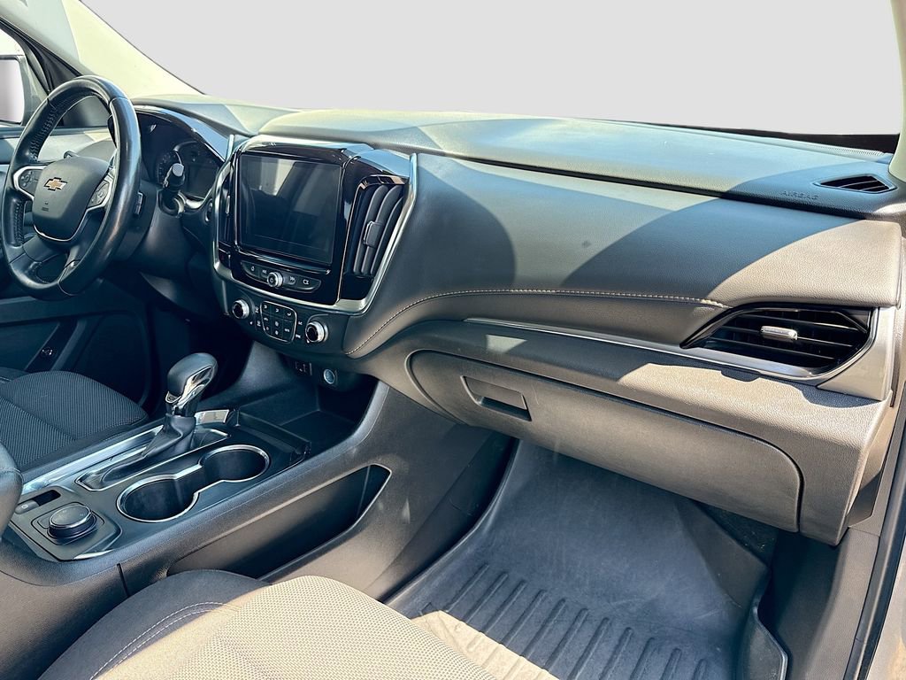 Used 2021 Chevrolet Traverse LT AWD/4WD image 30