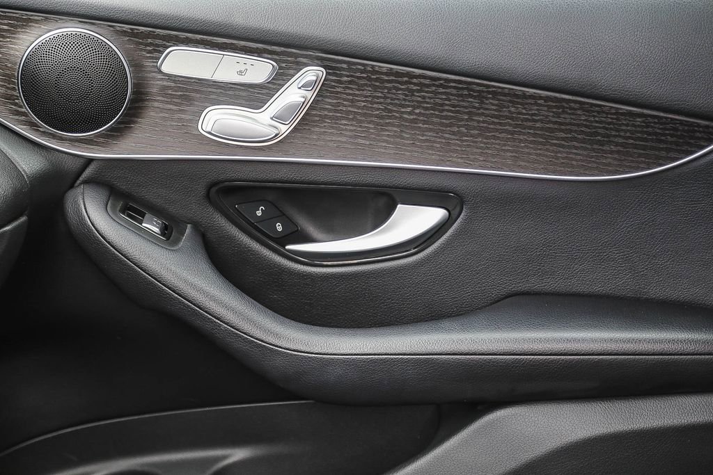 Used 2022 Mercedes-Benz GLC 300 image 20