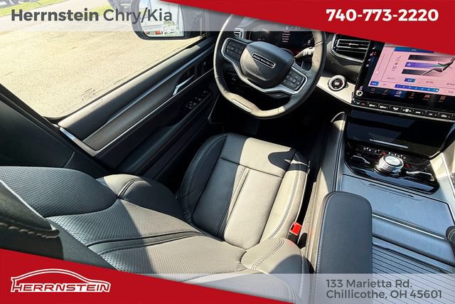 New 2026 Jeep Grand Wagoneer Limited AWD/4WD image 11