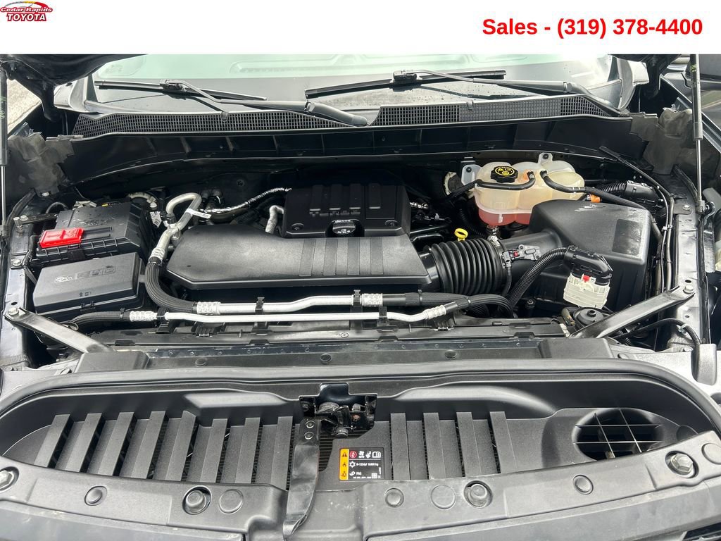 Used 2022 Chevrolet Silverado 1500 Custom w/ Safety Confidence Package AWD/4WD image 19