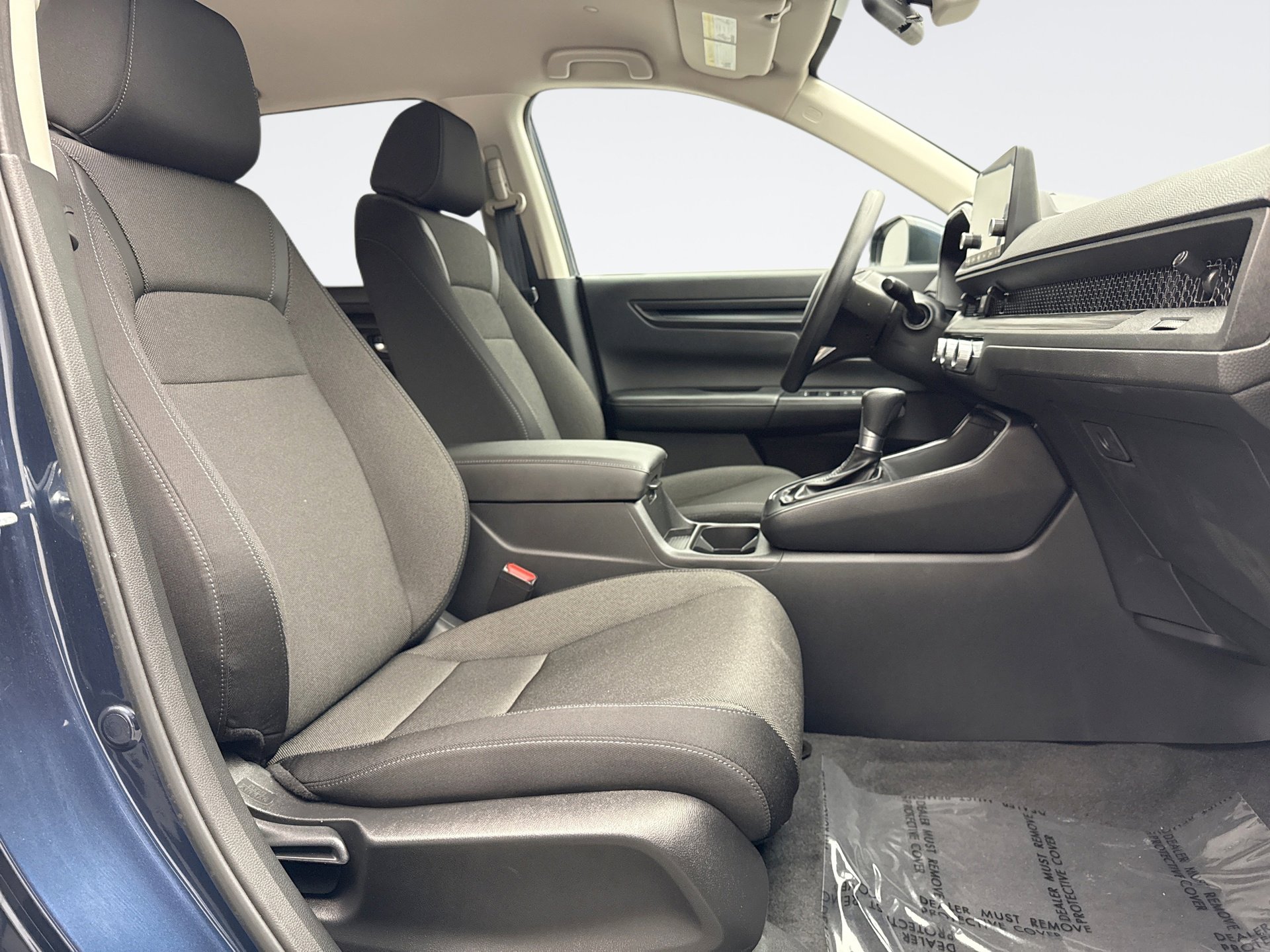 Used 2025 Honda CR-V LX image 15