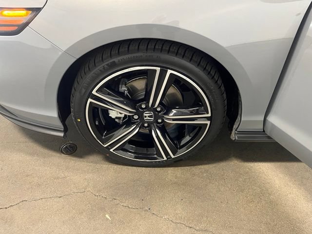 Used 2024 Honda Accord Sport image 30