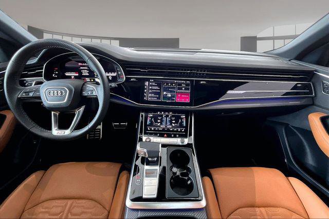 Certified 2025 Audi RS Q8 performance AWD/4WD image 7