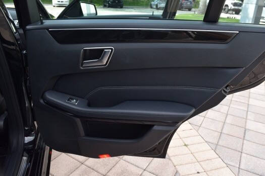 Used 2014 Mercedes-Benz E 250 BlueTEC Sedan image 72