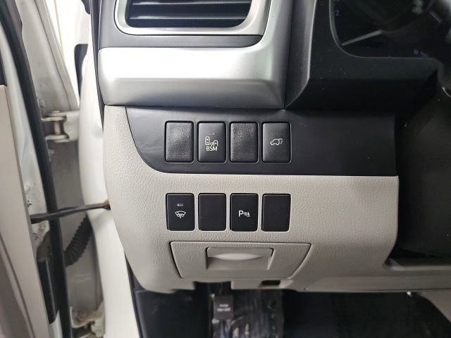 Used 2016 Toyota Highlander Limited w/ Protection Package #3 image 18