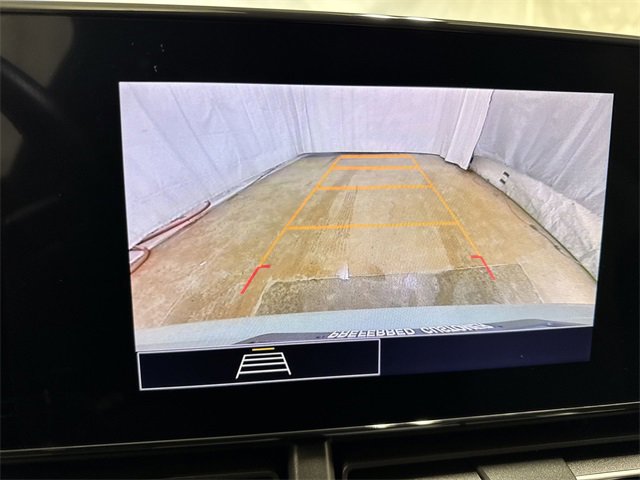 Certified 2024 Chevrolet Trax RS w/ Driver Confidence Package image 17