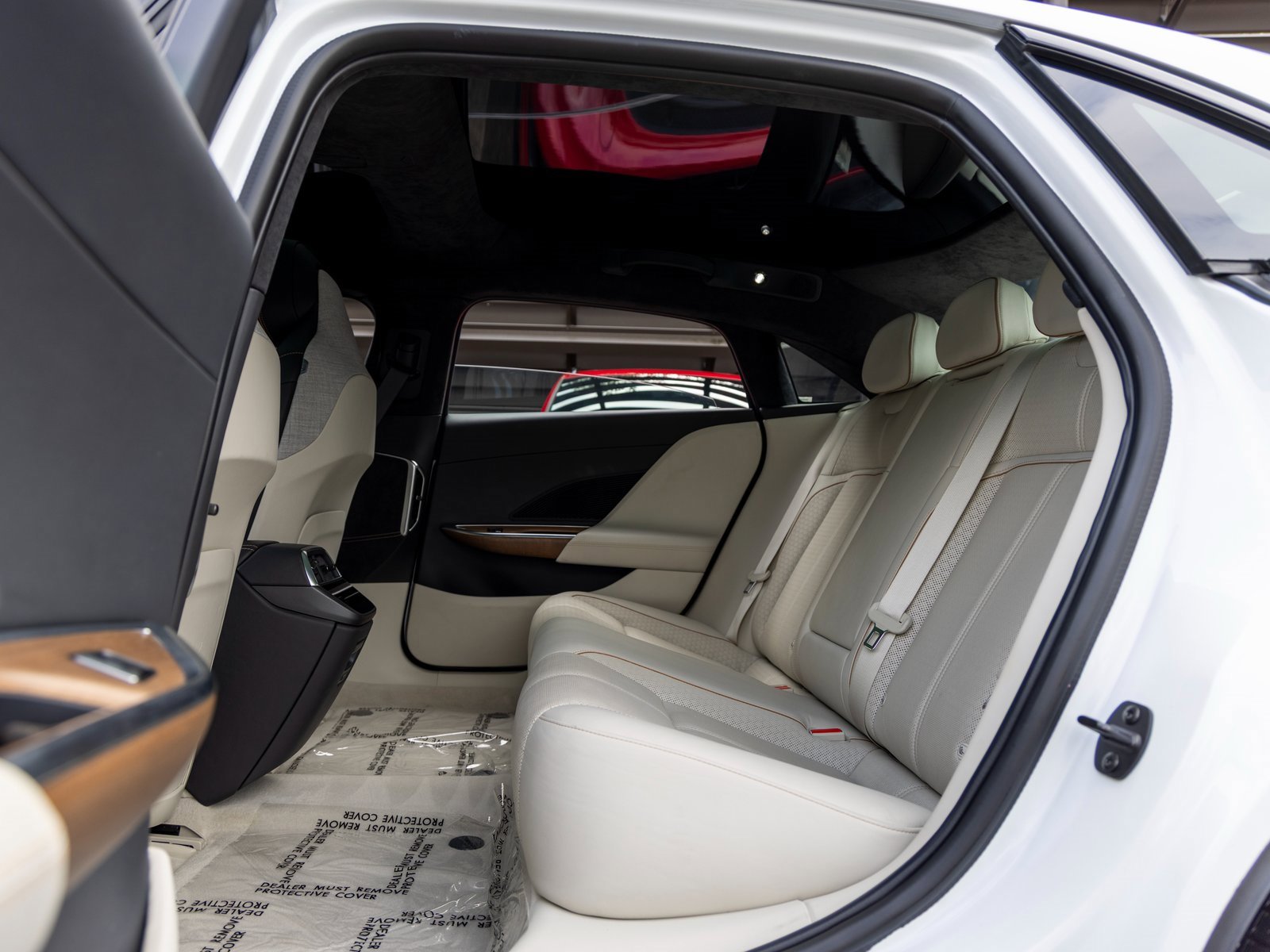 Used 2022 Lucid Air Grand Touring image 40