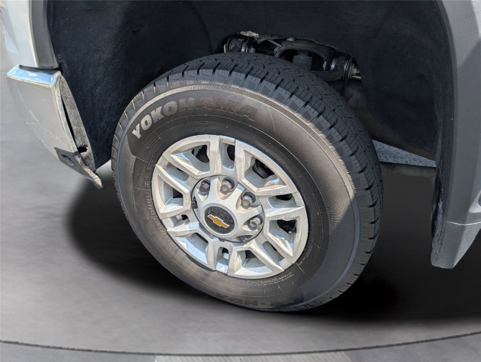 Used 2024 Chevrolet Silverado 2500 LT AWD/4WD image 33