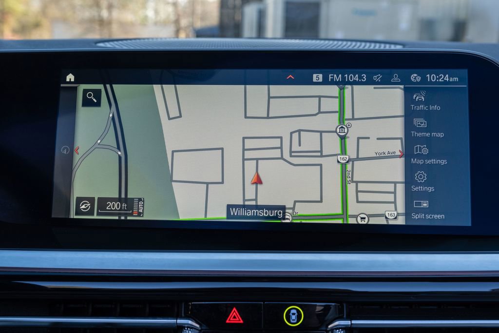 Used 2022 BMW Z4 M40i w/ Premium Package image 17