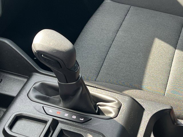 Used 2024 Chevrolet Colorado W/T image 15