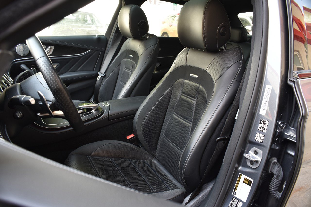 Used 2019 Mercedes-Benz E 53 AMG 4MATIC Sedan image 12