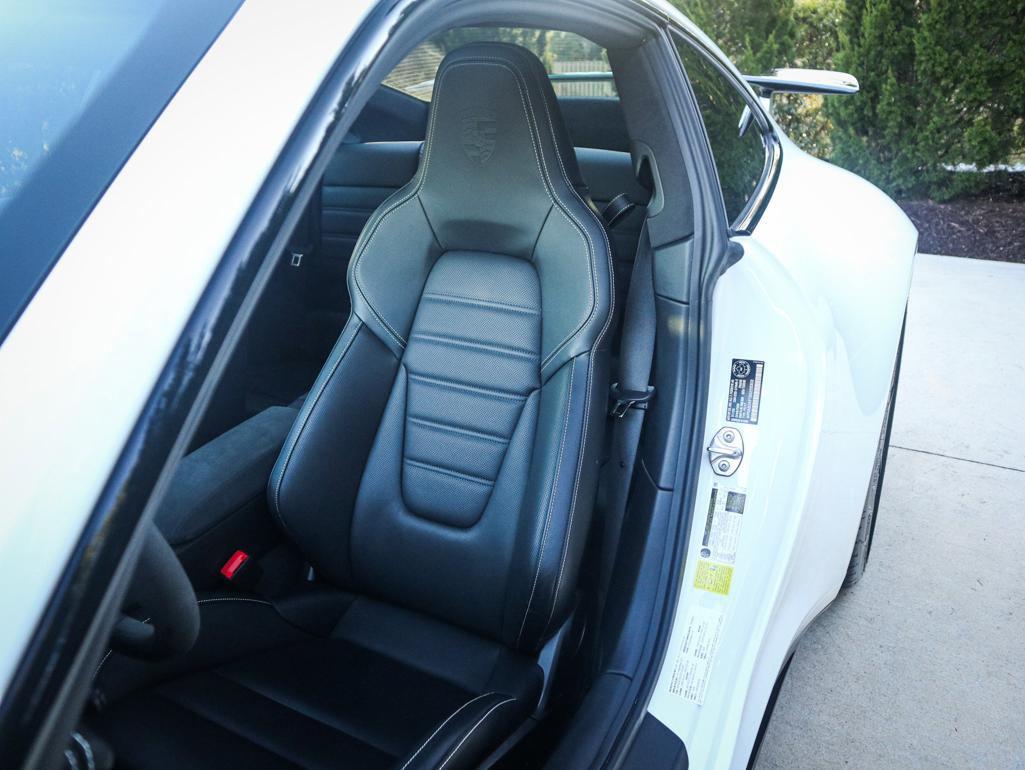 Used 2025 Porsche 911 Carrera 4 GTS image 19