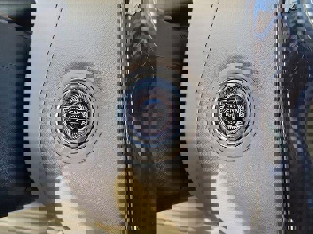 Used 2022 Mercedes-Benz GLC 300 image 18