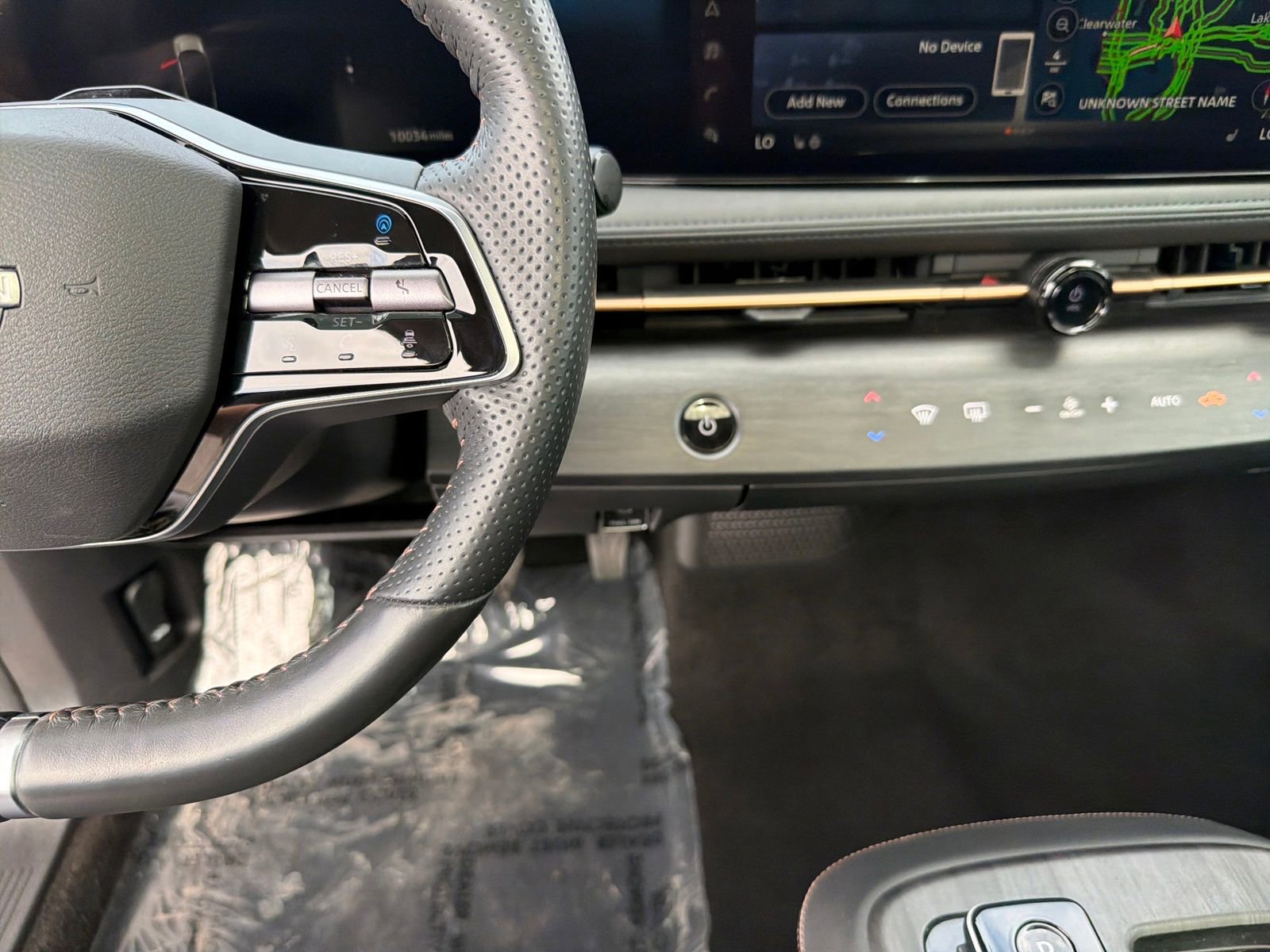 Used 2023 Nissan Ariya FWD image 16