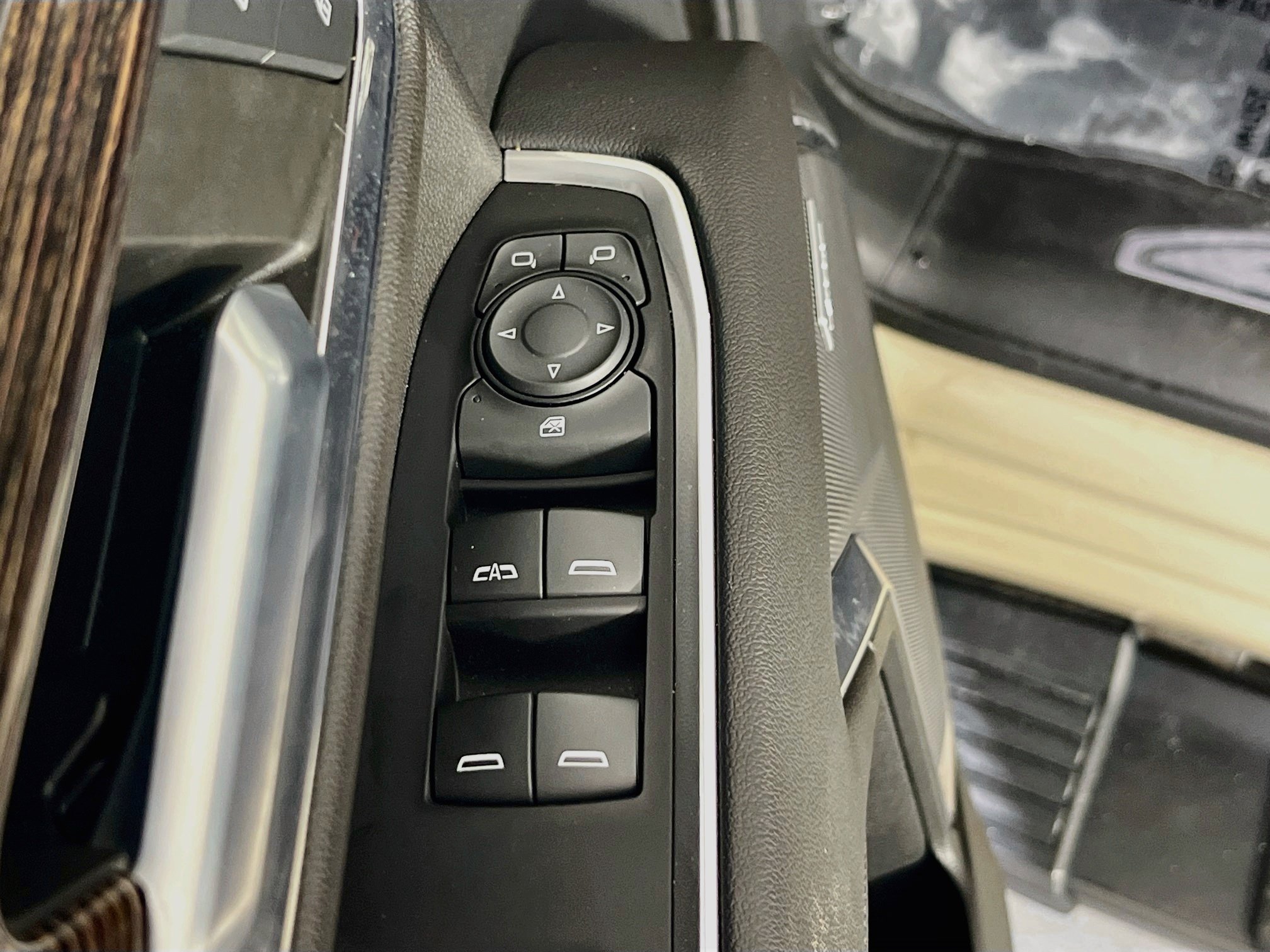Used 2022 GMC Sierra 1500 Elevation w/ Elevation Premium Package AWD/4WD image 17