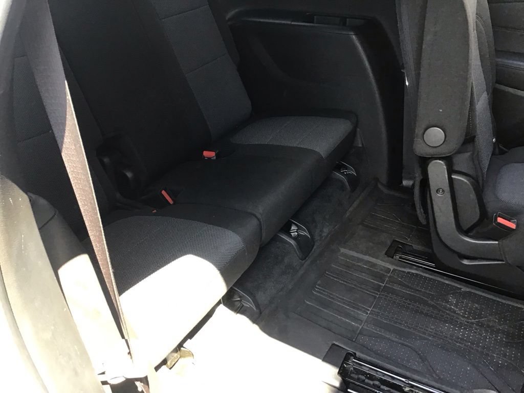 Used 2023 Chevrolet Traverse LT FWD image 17
