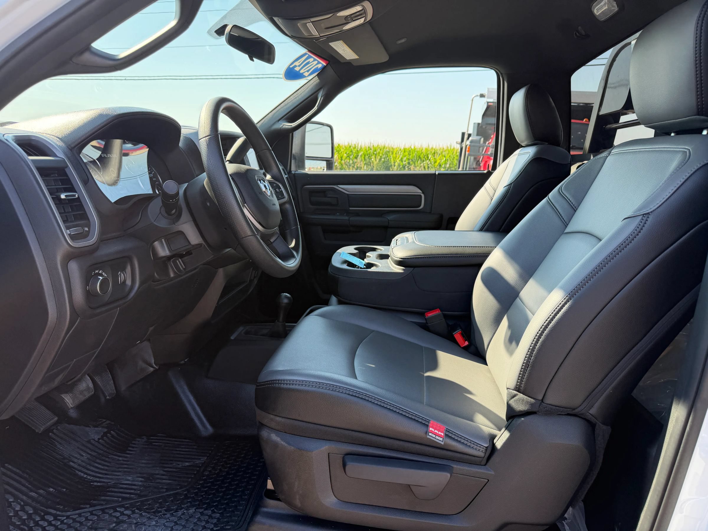 Used 2024 RAM 5500 Tradesman AWD/4WD image 12