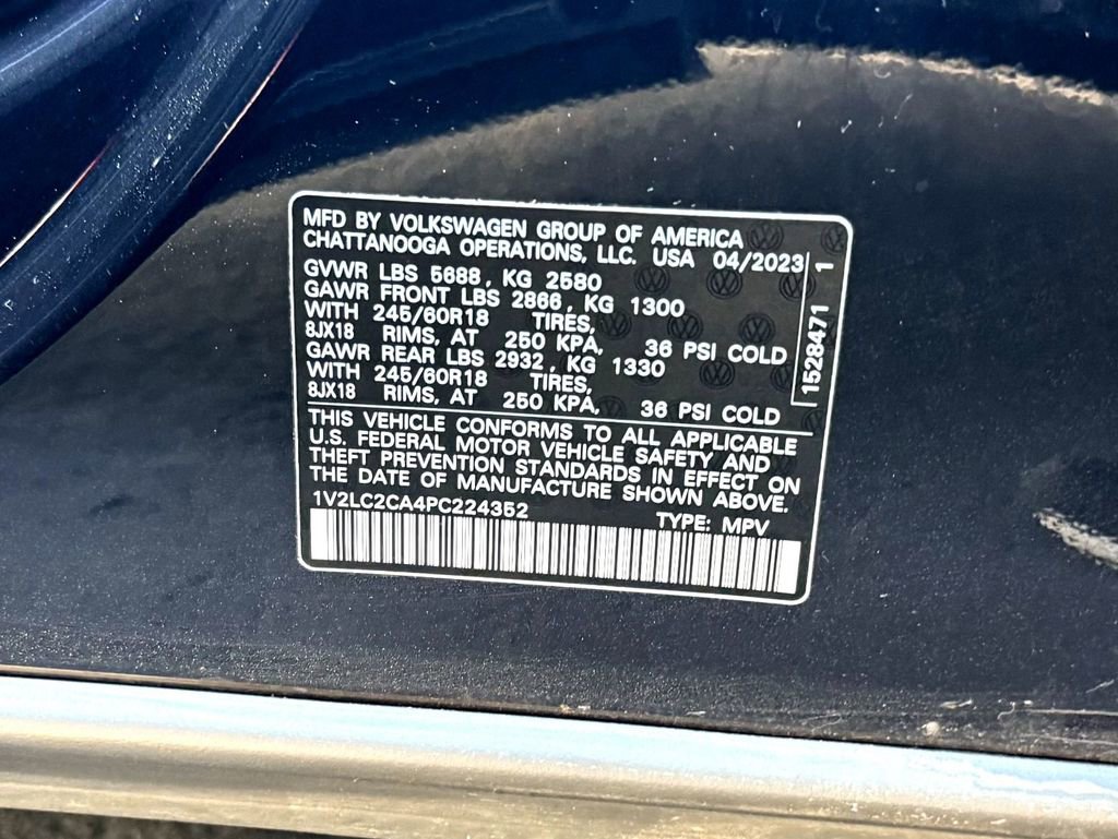 Used 2023 Volkswagen Atlas Cross Sport SE image 30