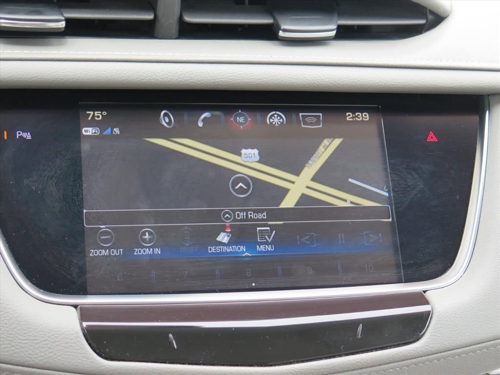 Used 2018 Cadillac XT5 Premium Luxury FWD image 17