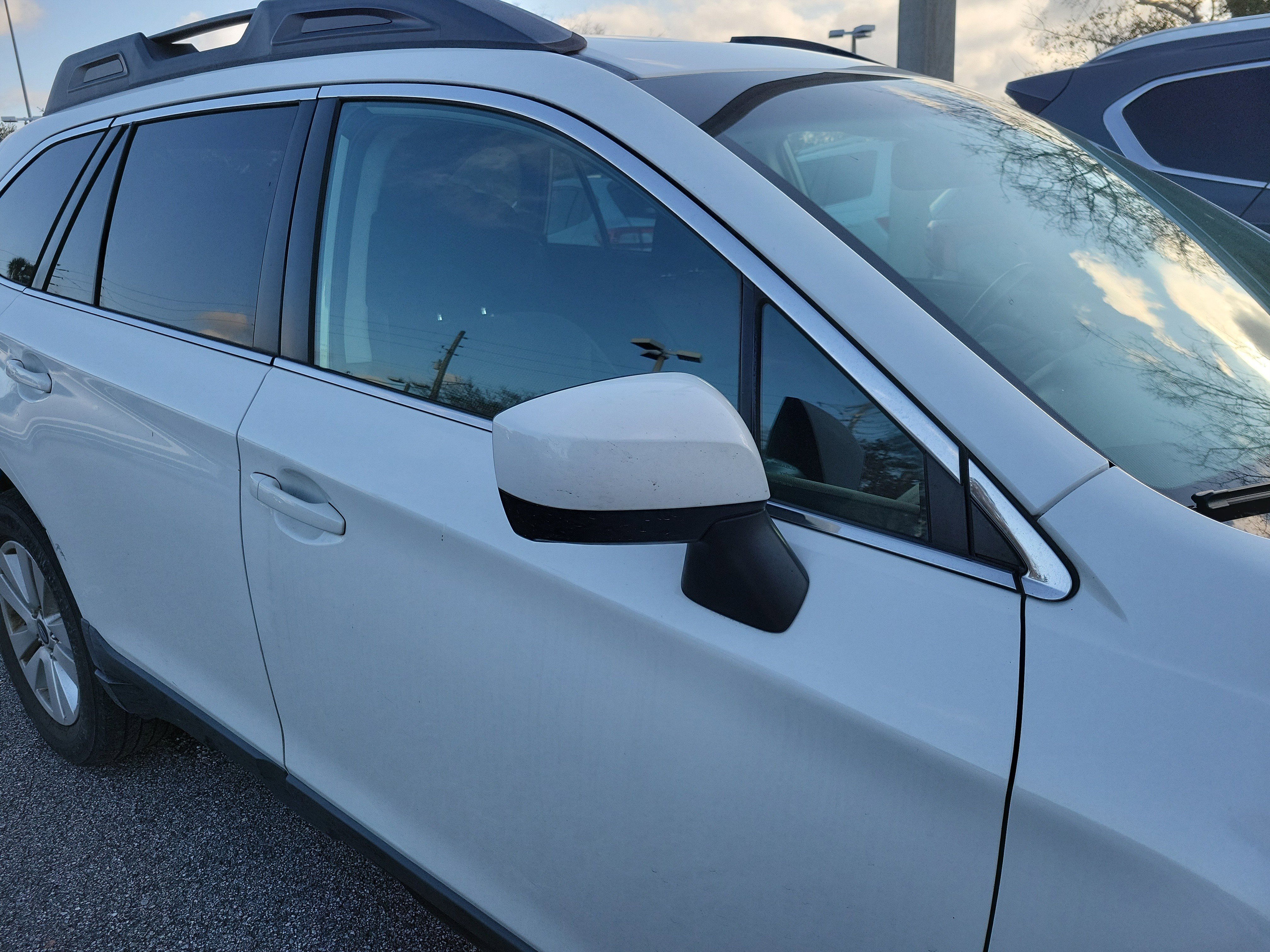 Used 2015 Subaru Outback 2.5i Premium image 13