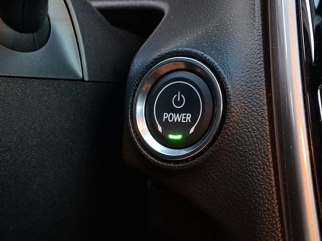 Certified 2023 Chevrolet Bolt EUV LT w/ Comfort Package image 22