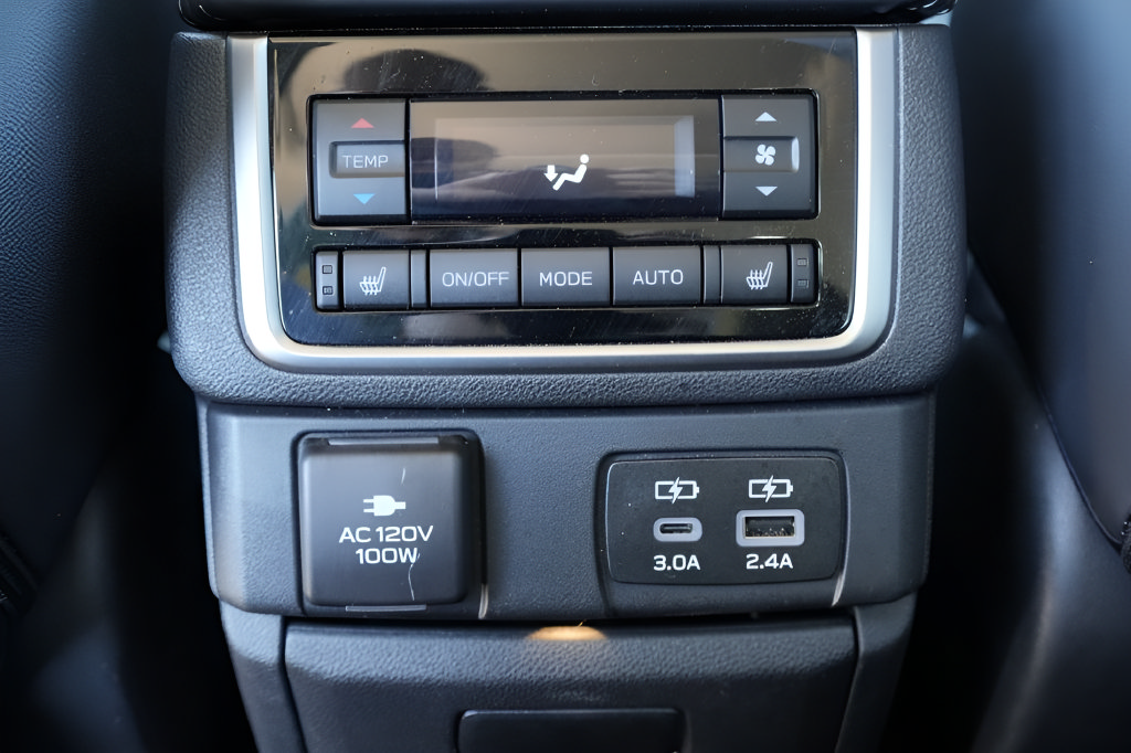 Used 2024 Subaru Ascent Touring AWD/4WD image 20