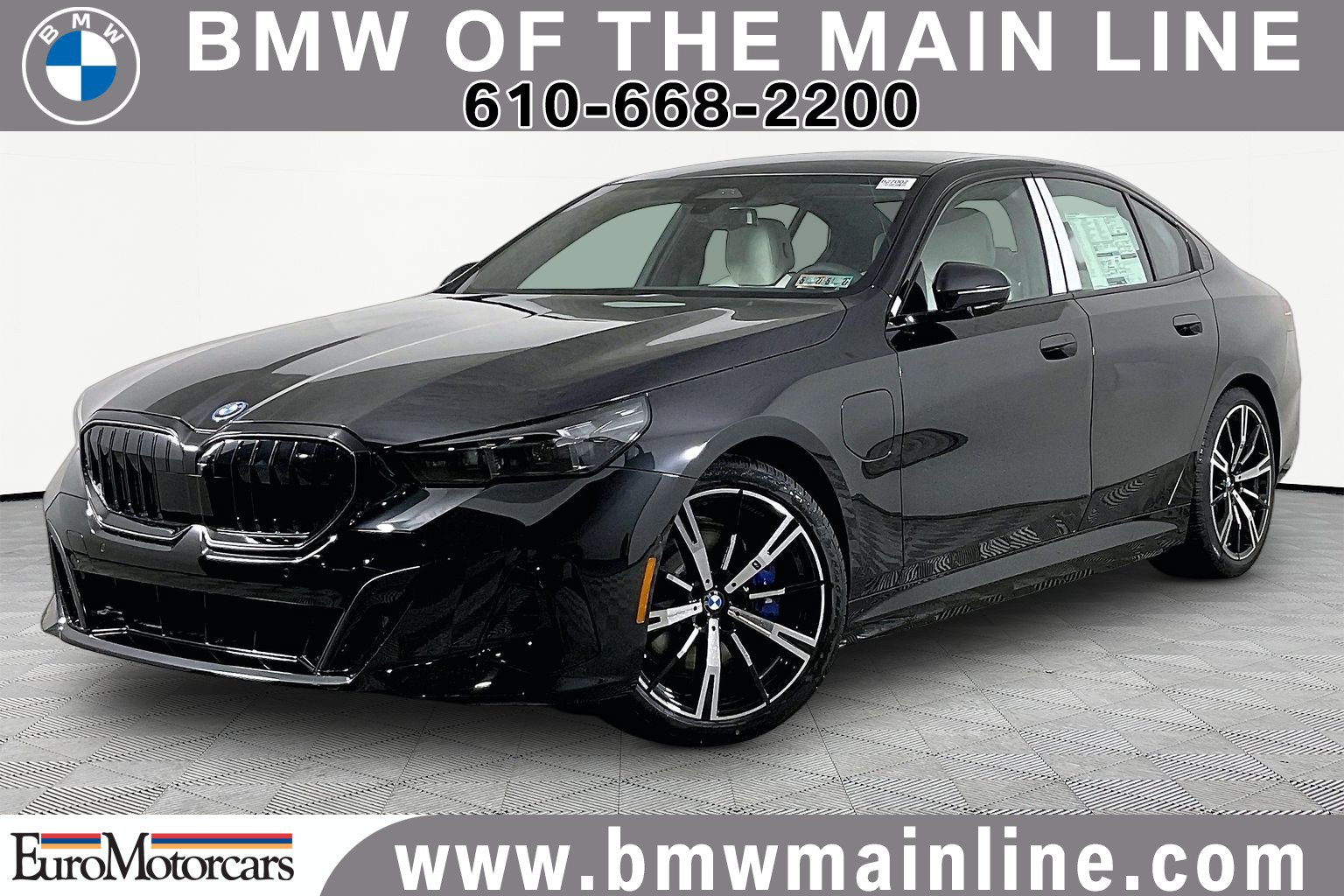 New 2027 BMW 550e xDrive w/ Premium Package AWD/4WD image 1