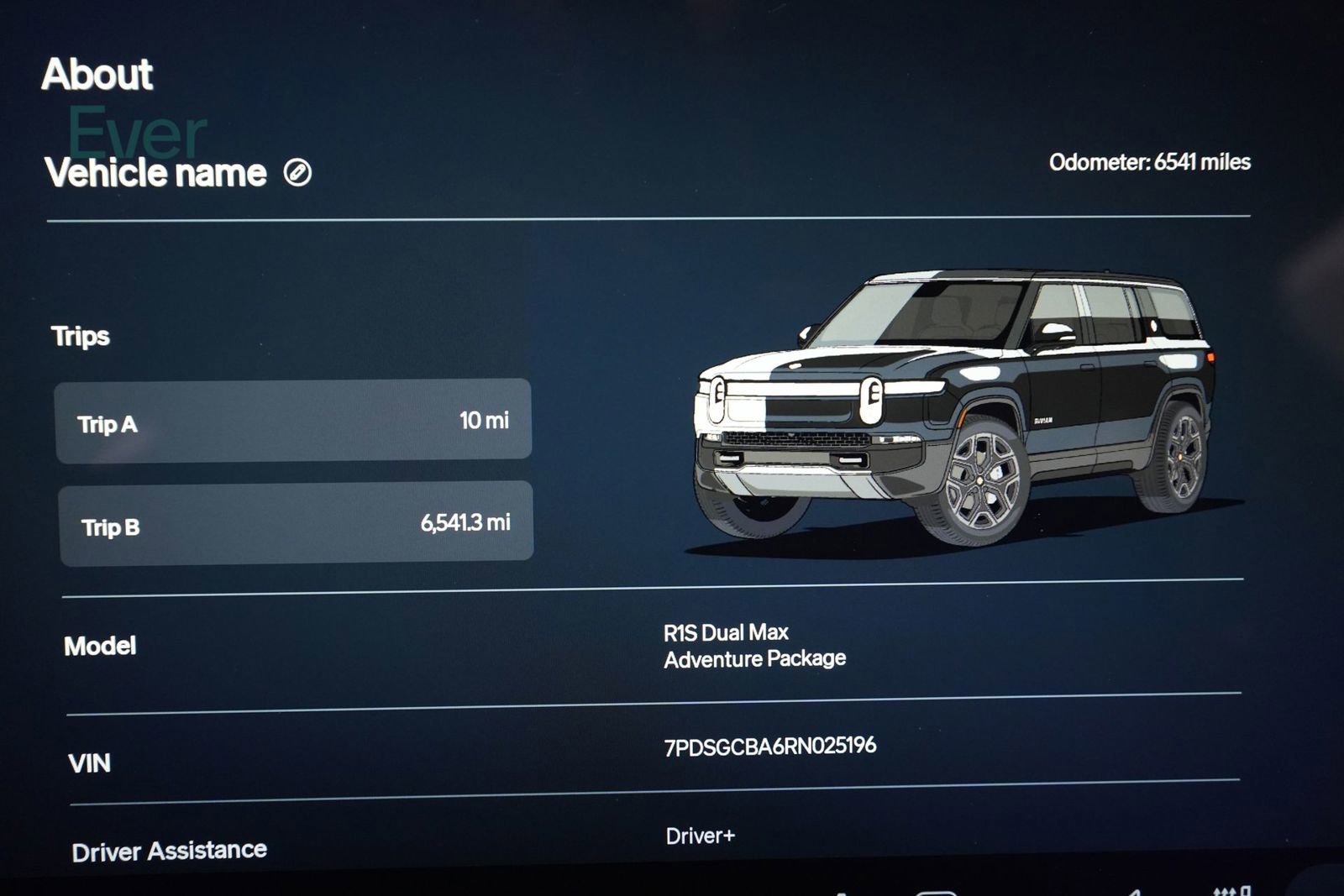 Used 2024 Rivian R1S Adventure image 7