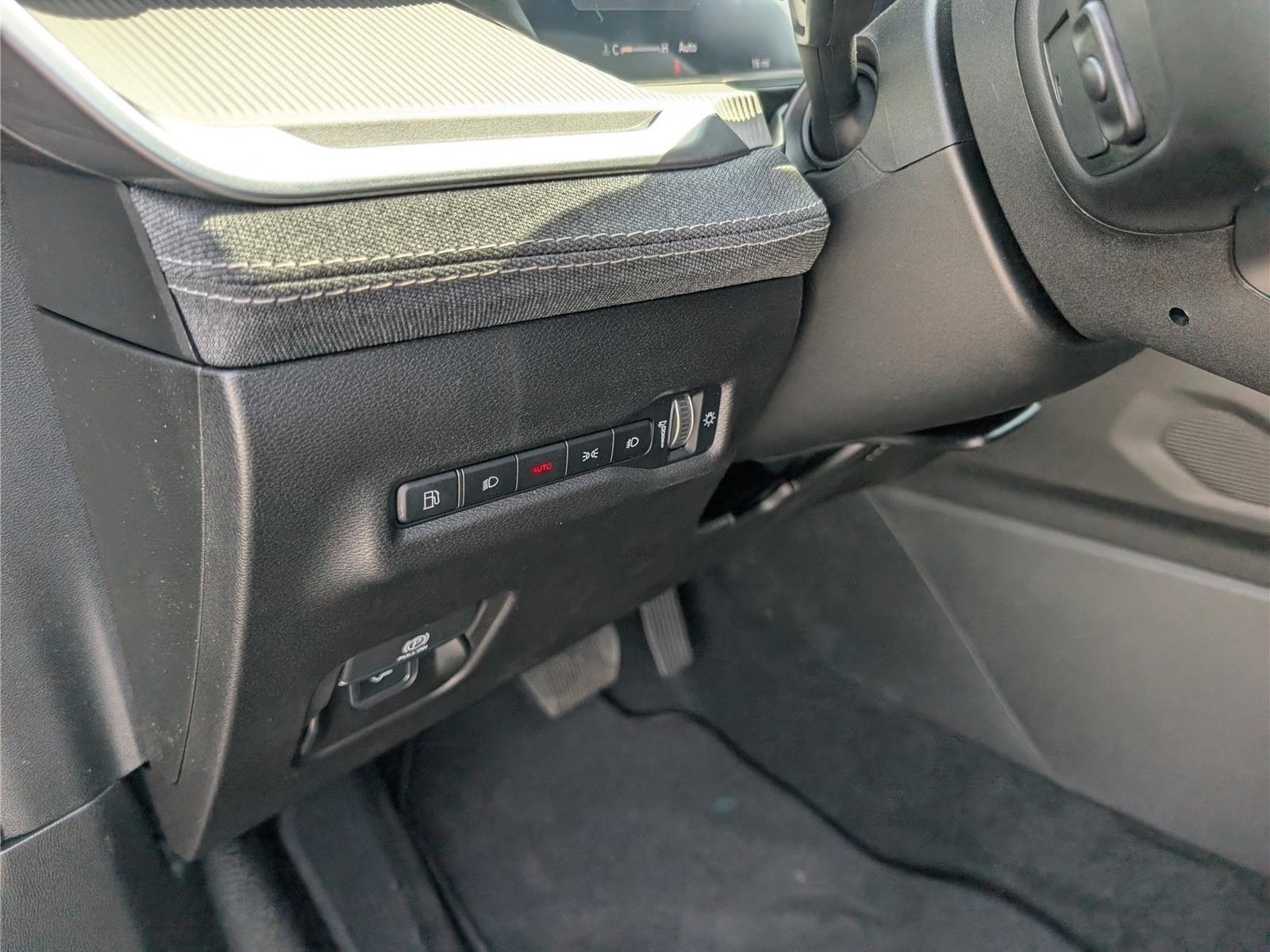 New 2026 Jeep Cherokee Laredo AWD/4WD image 17