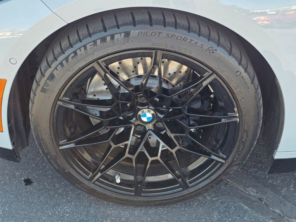 Used 2021 BMW M4 Competition w/ M Carbon Exterior Package image 9