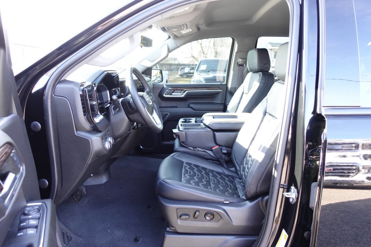 Used 2023 GMC Sierra 1500 Elevation image 17
