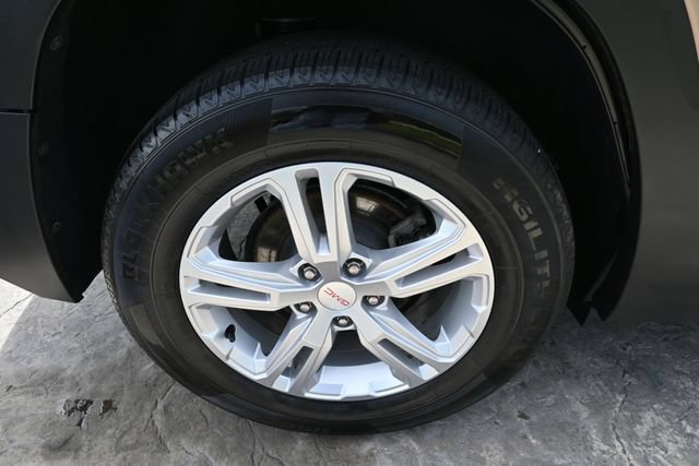 Used 2018 GMC Terrain SLE w/ Driver Convenience Package AWD/4WD image 12