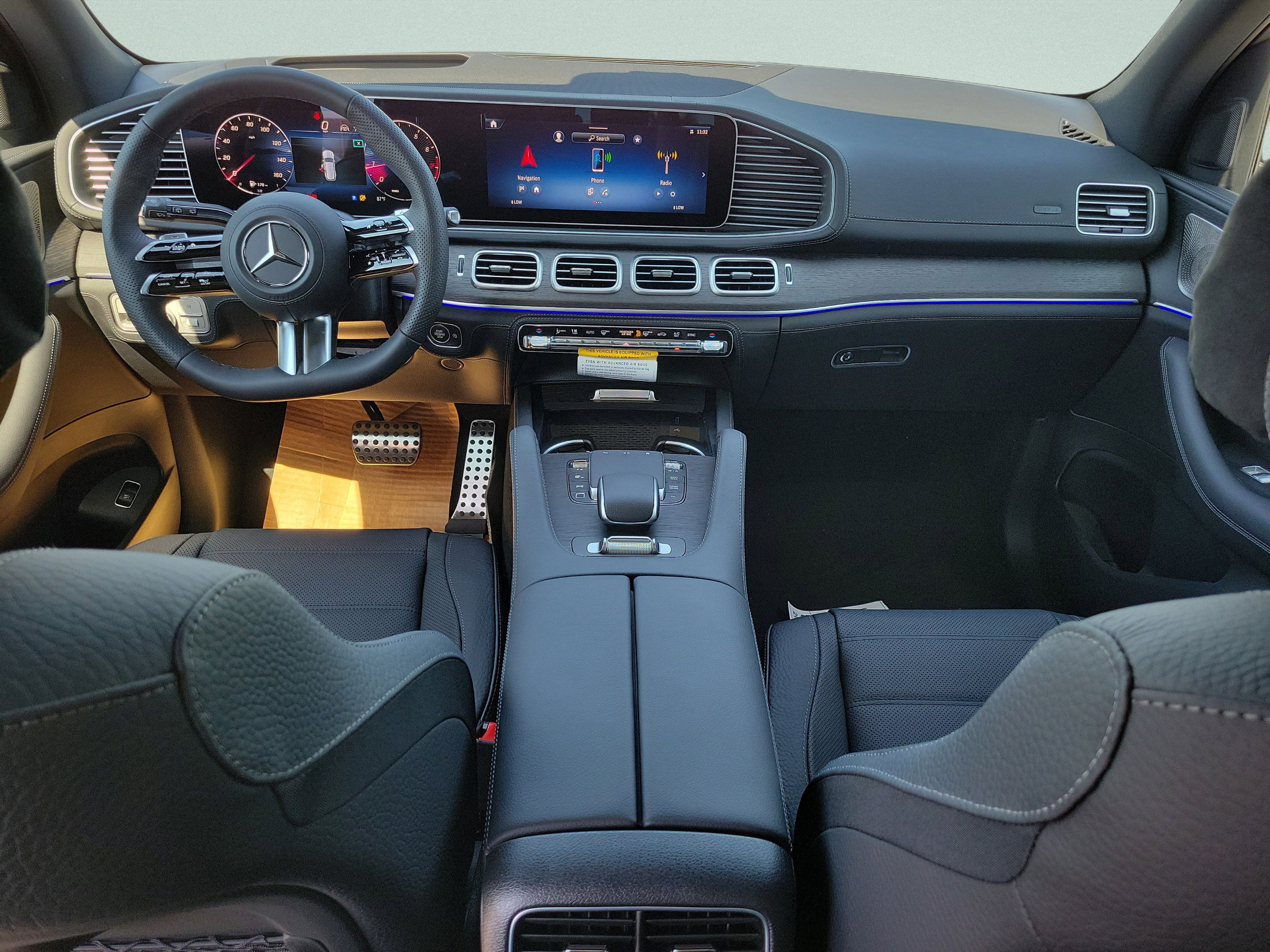 New 2026 Mercedes-Benz GLS 580 4MATIC image 11
