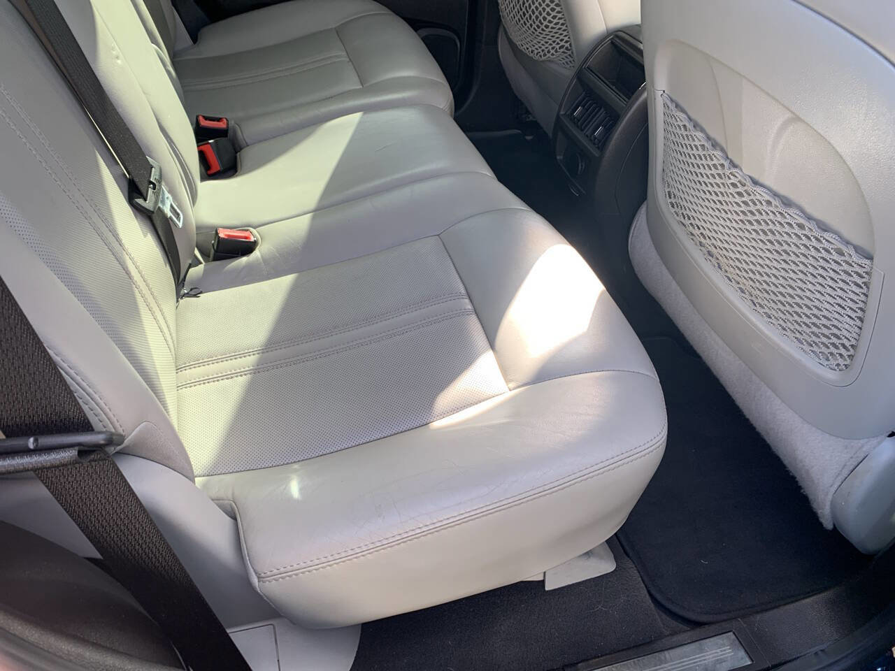 Used 2016 Cadillac SRX Performance w/ Driver Awareness Package AWD/4WD image 17