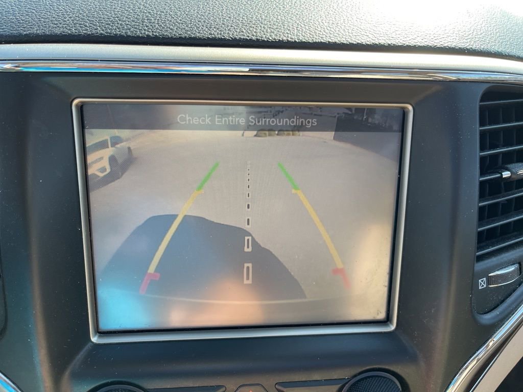 Used 2014 Jeep Grand Cherokee Limited w/ Luxury Group II image 16