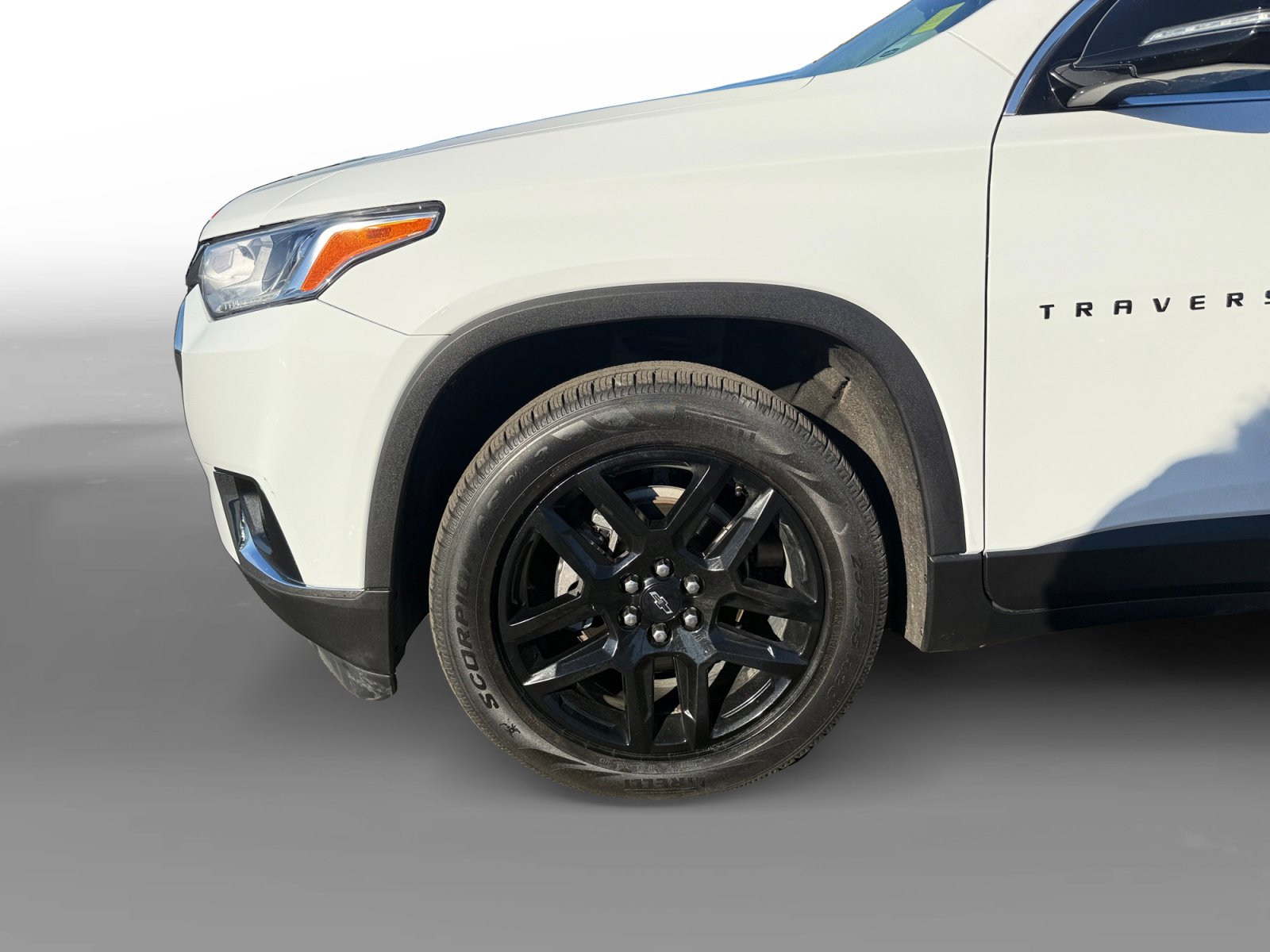 Used 2020 Chevrolet Traverse LT w/ LPO, Blackout Package image 9