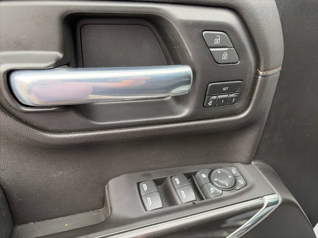Used 2021 GMC Sierra 1500 AT4 w/ AT4 Premium Package AWD/4WD image 17