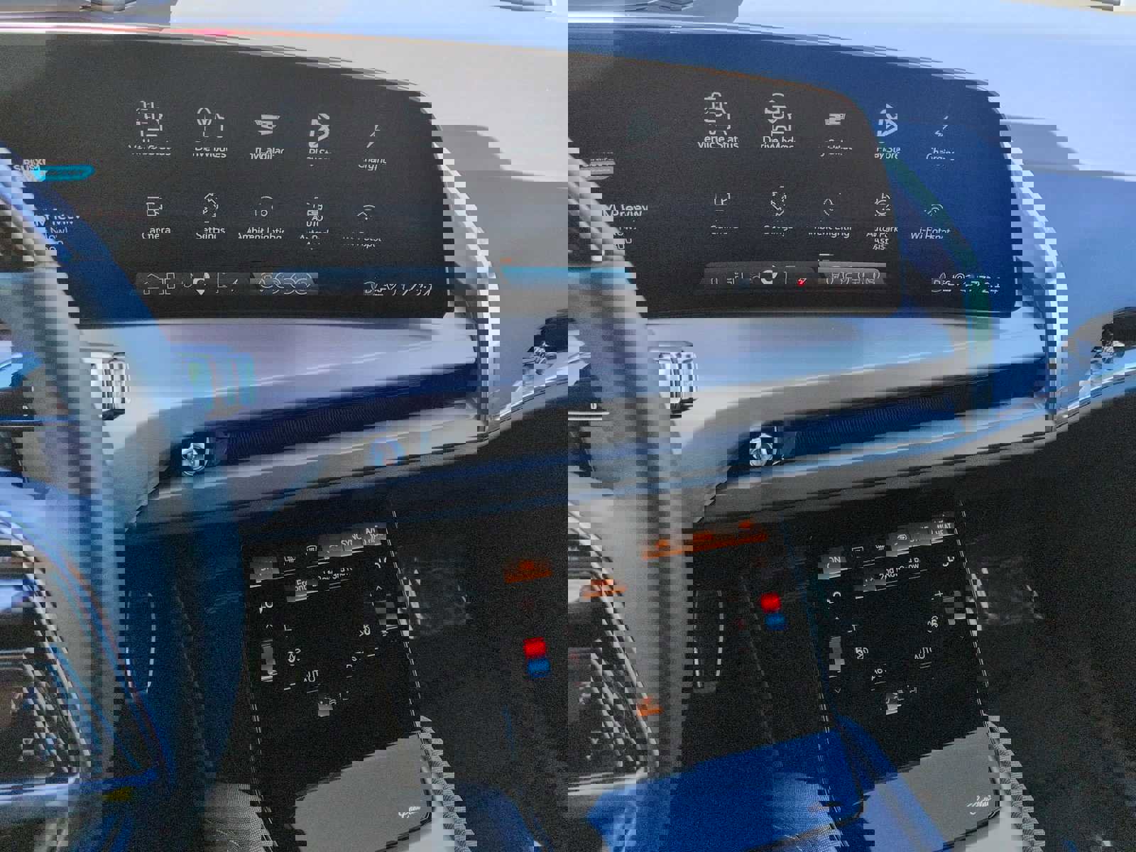 Used 2026 Cadillac Vistiq Premium Luxury AWD/4WD image 18