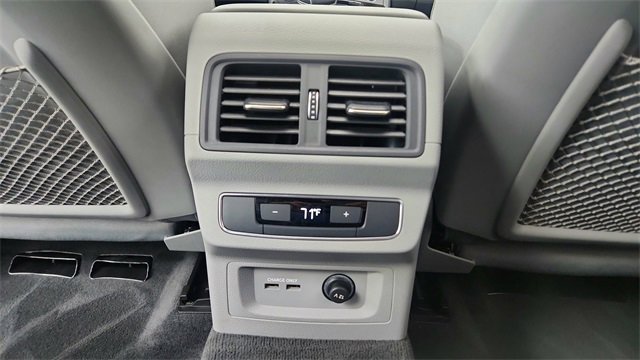 Used 2024 Audi Q5 2.0T Premium Plus w/ Premium Plus Package image 38