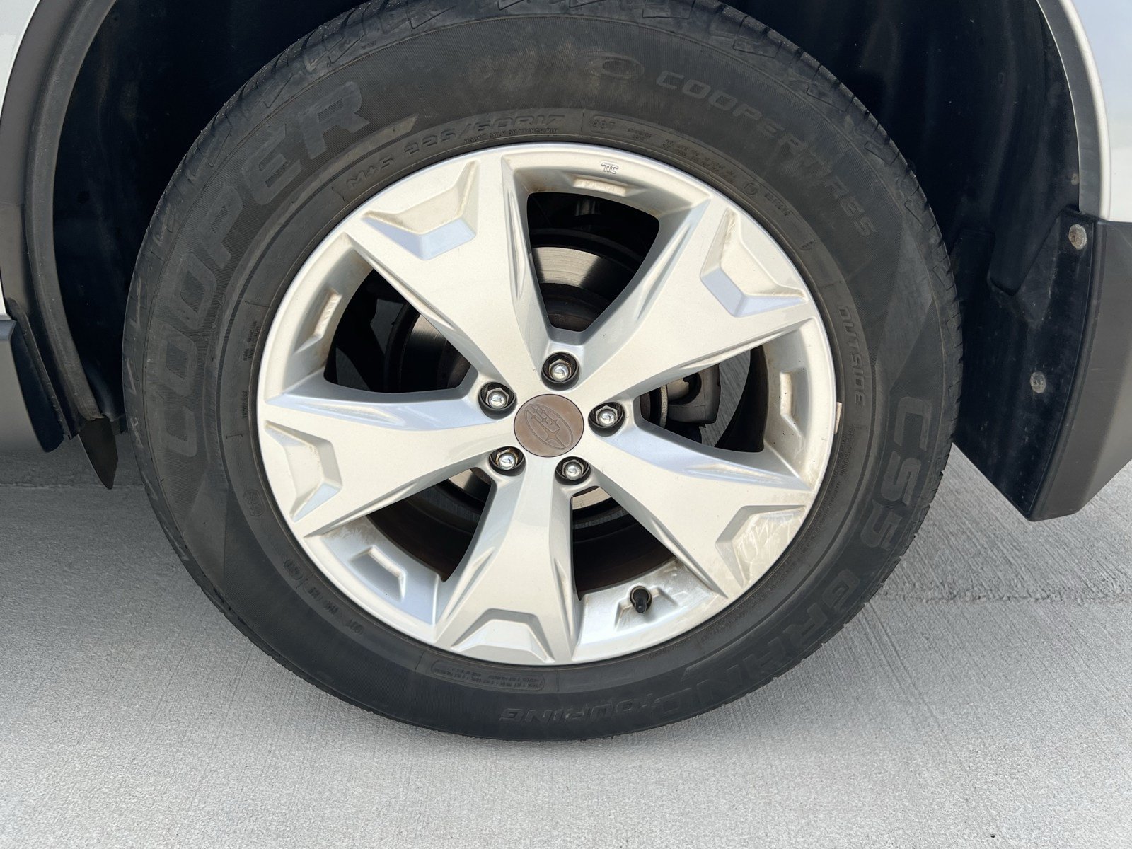 Used 2015 Subaru Forester 2.5i Limited AWD/4WD image 13