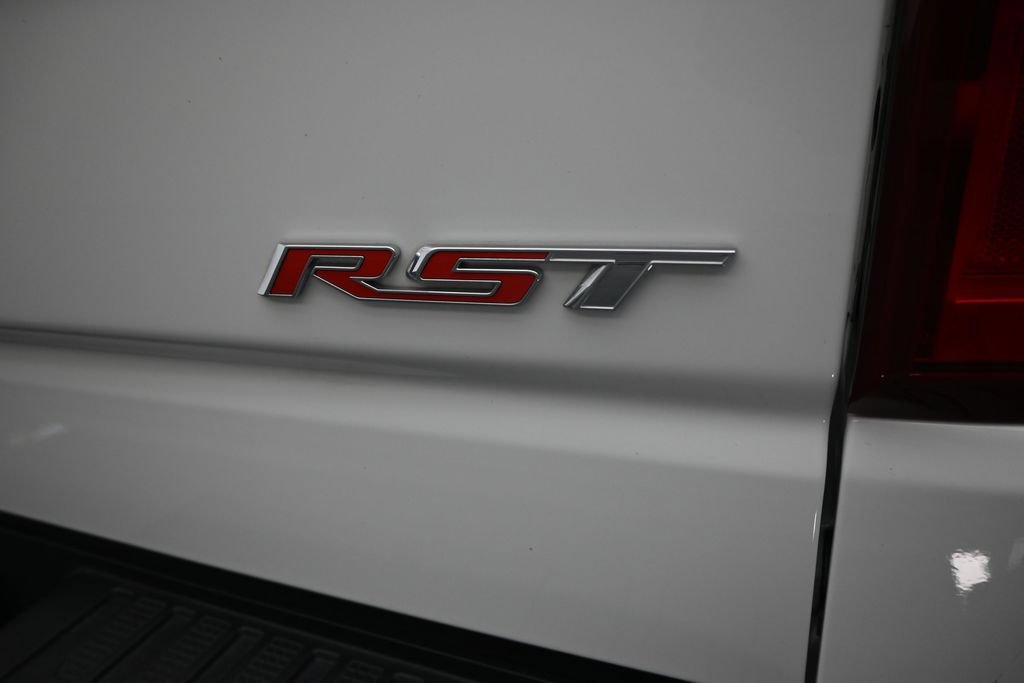 Used 2026 Chevrolet Silverado 1500 RST AWD/4WD image 36