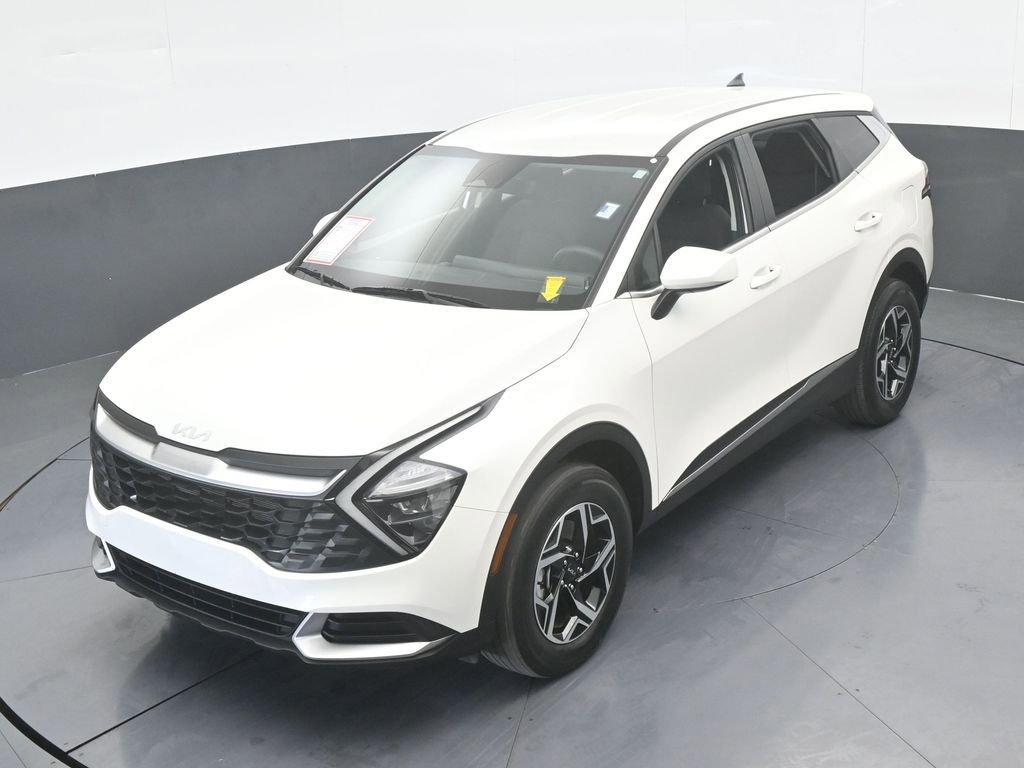 Used 2023 Kia Sportage LX image 44