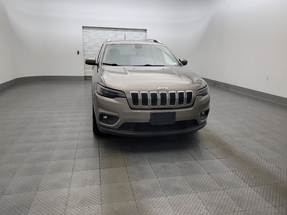 Used 2019 Jeep Cherokee Latitude Plus FWD image 14