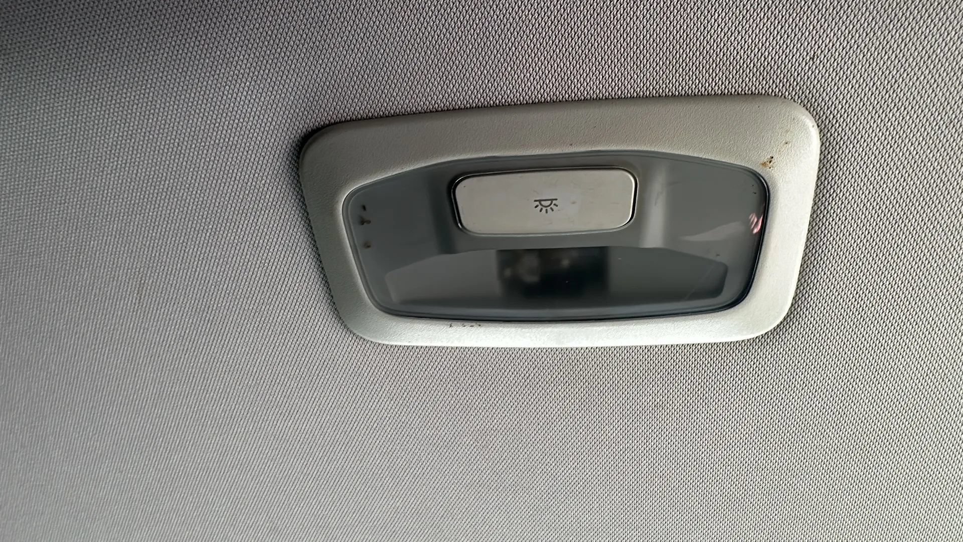 Used 2016 Jeep Renegade Latitude w/ Safety & Security Group FWD image 29