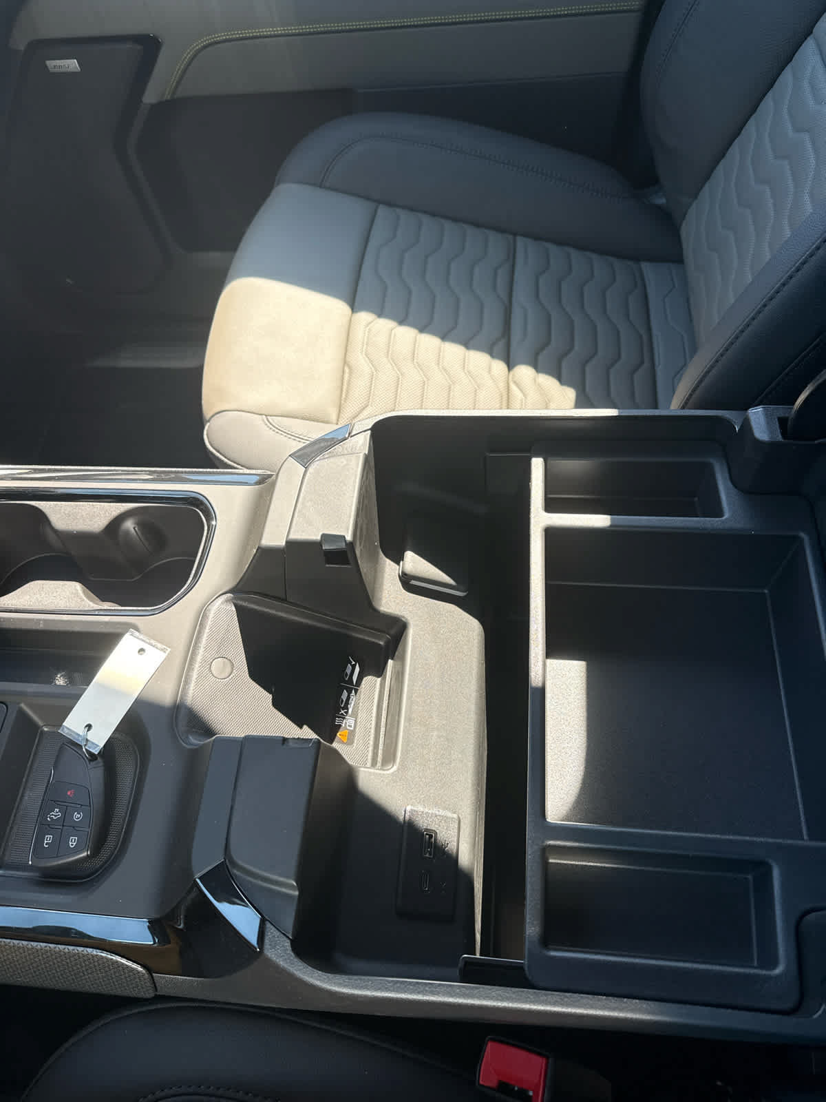 New 2026 Chevrolet Silverado 1500 ZR2 w/ LPO, Dark Essentials Package AWD/4WD image 23