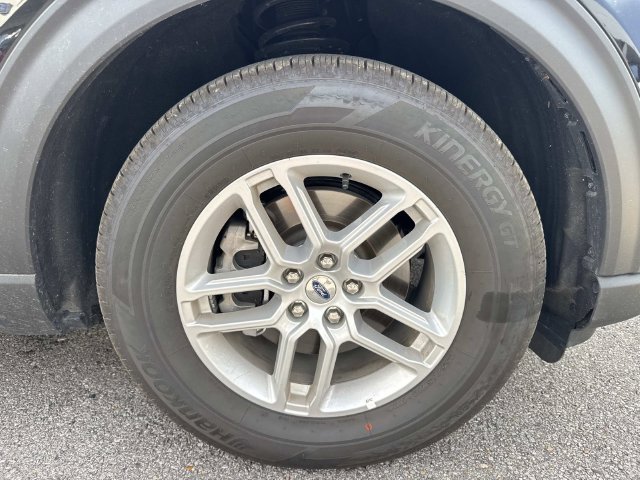 New 2026 Ford Explorer Active w/ Active Comfort Package RWD image 9
