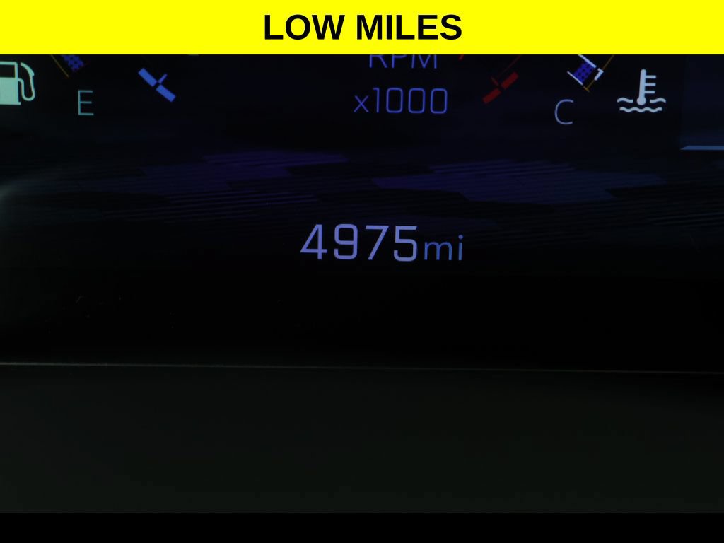Used 2026 Chevrolet Equinox LT FWD image 4