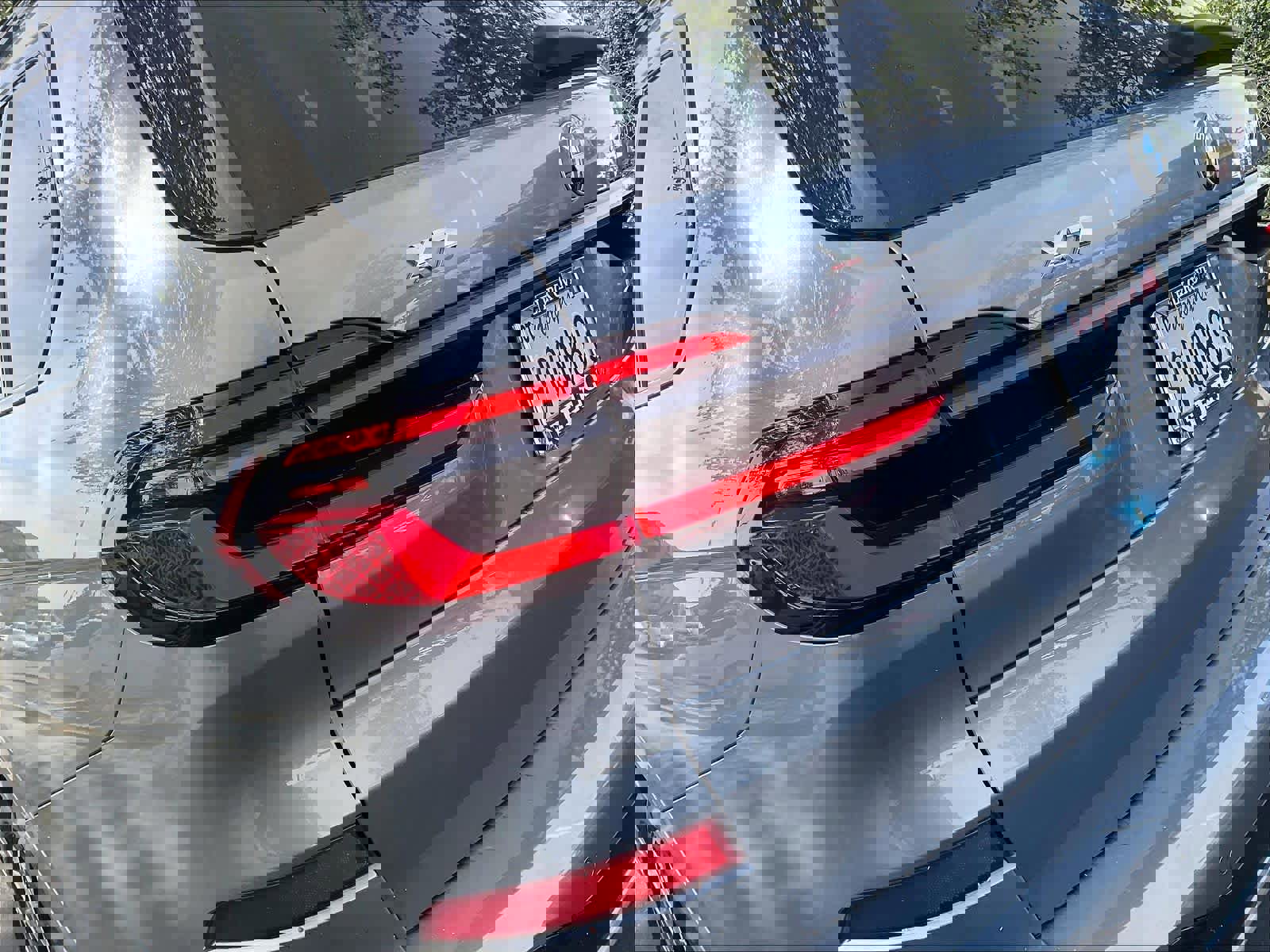 Used 2026 BMW X7 M60i image 32