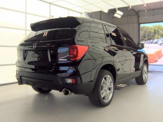 Used 2024 Honda Passport EX-L image 3