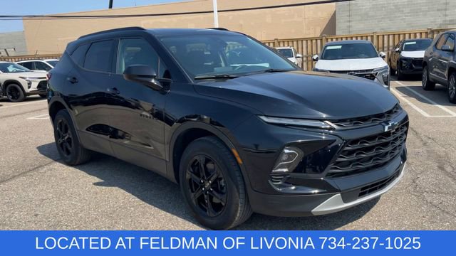 Certified 2023 Chevrolet Blazer LT w/ Convenience Package AWD/4WD image 2